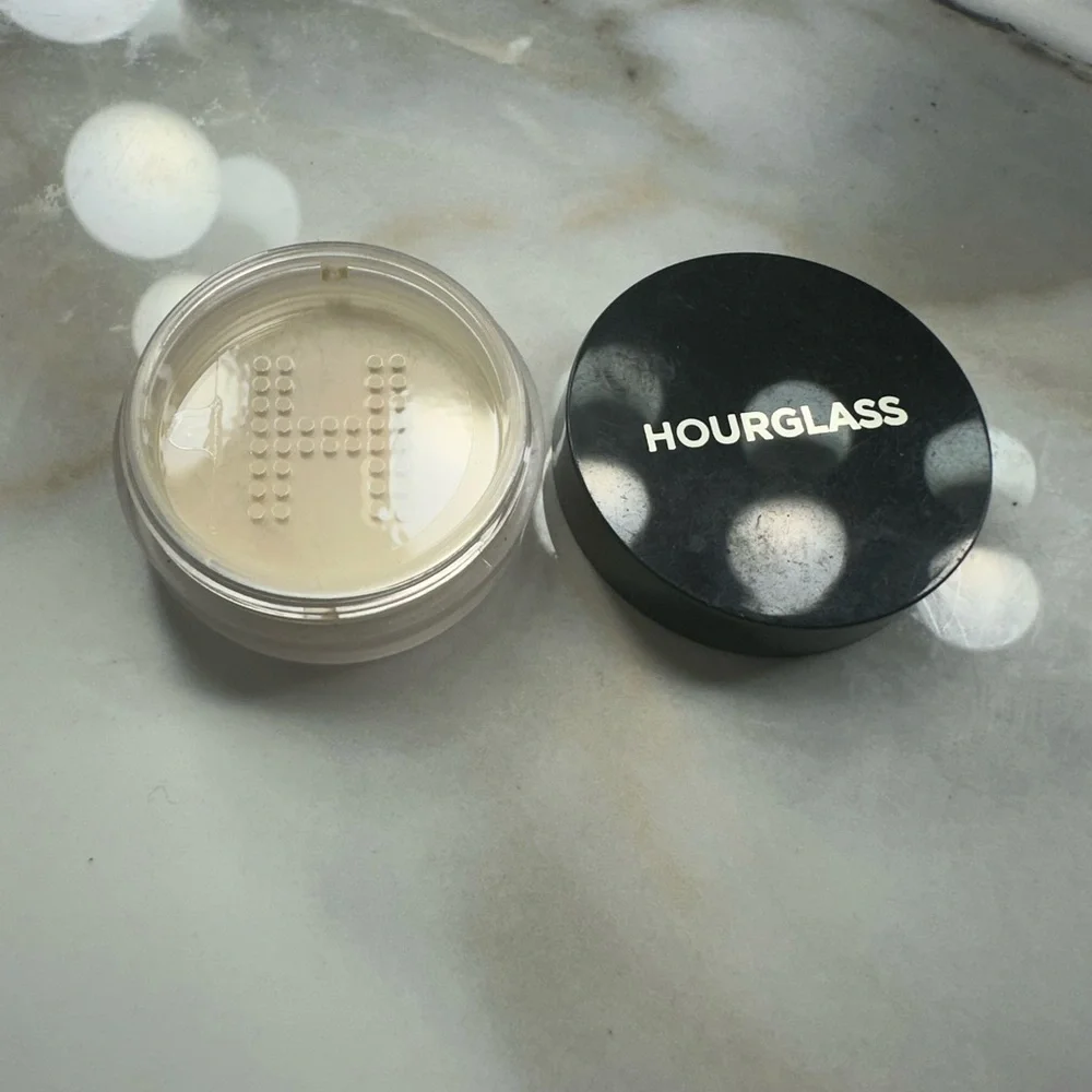 Hourglass Translucent Setting Powder MINI SIZE